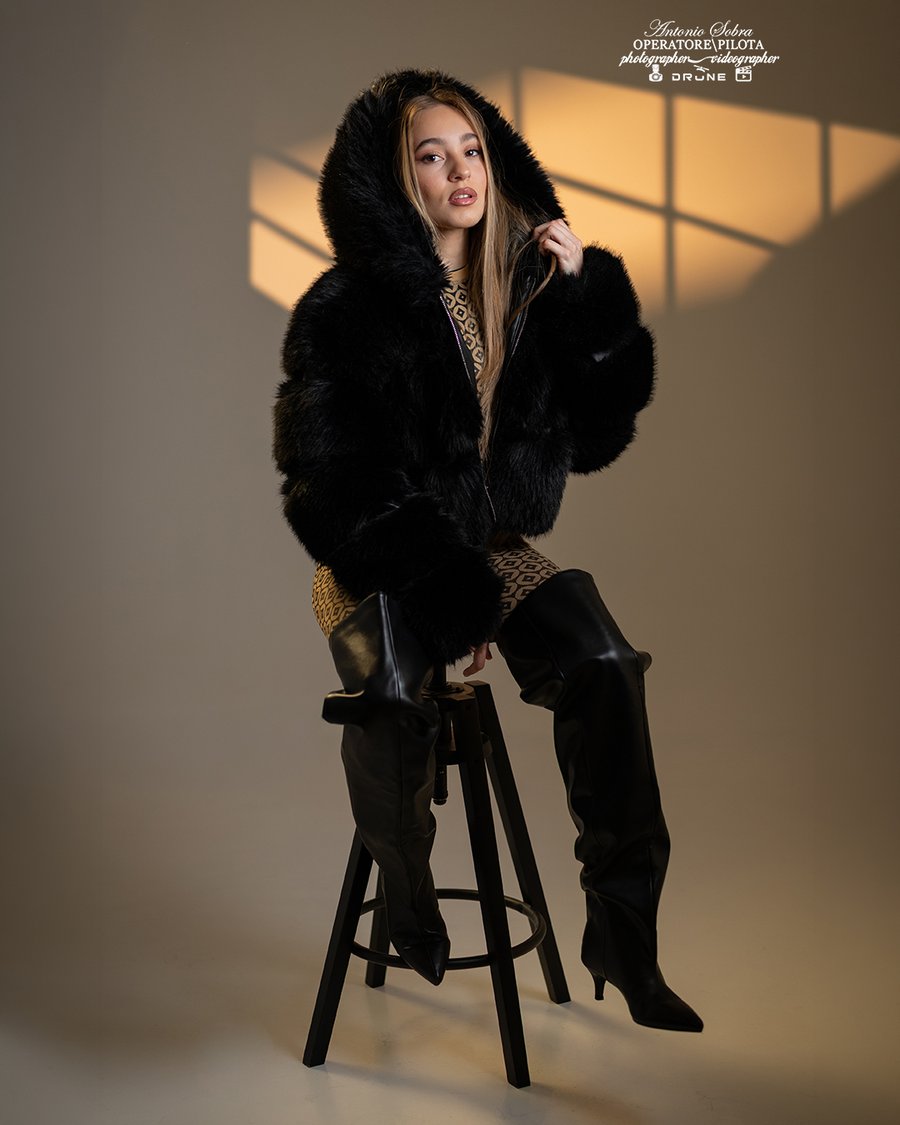 Elegance on Stool